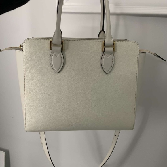 Prada bag - Picture 2 of 4